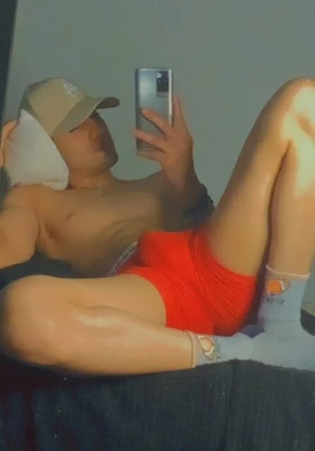 XXX Porn Photo of Nude Giomar_Reyes 13