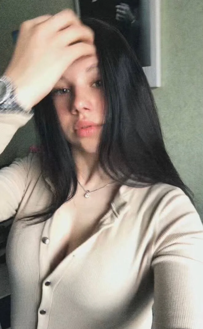 XXX Porn Photo of Nude Adelina_xxx 6