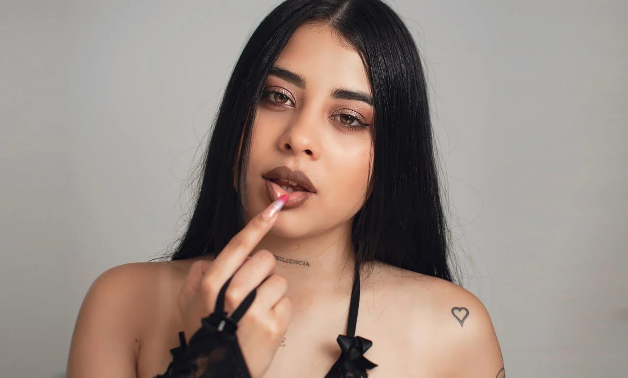 XXX Porn Photo of Nude Julie_vancouver 1