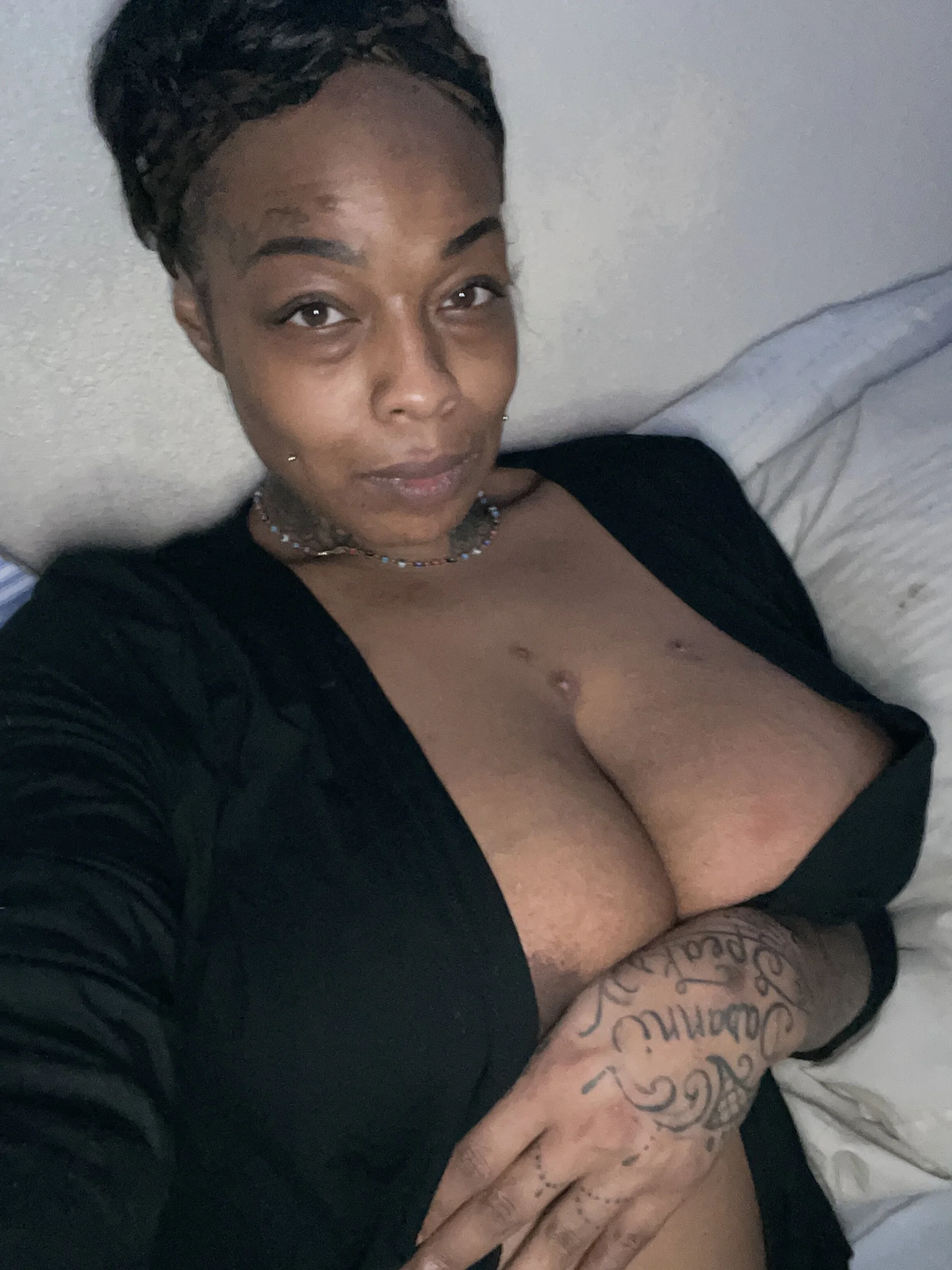 XXX Porn Photo of Nude MelaninShortcake 3