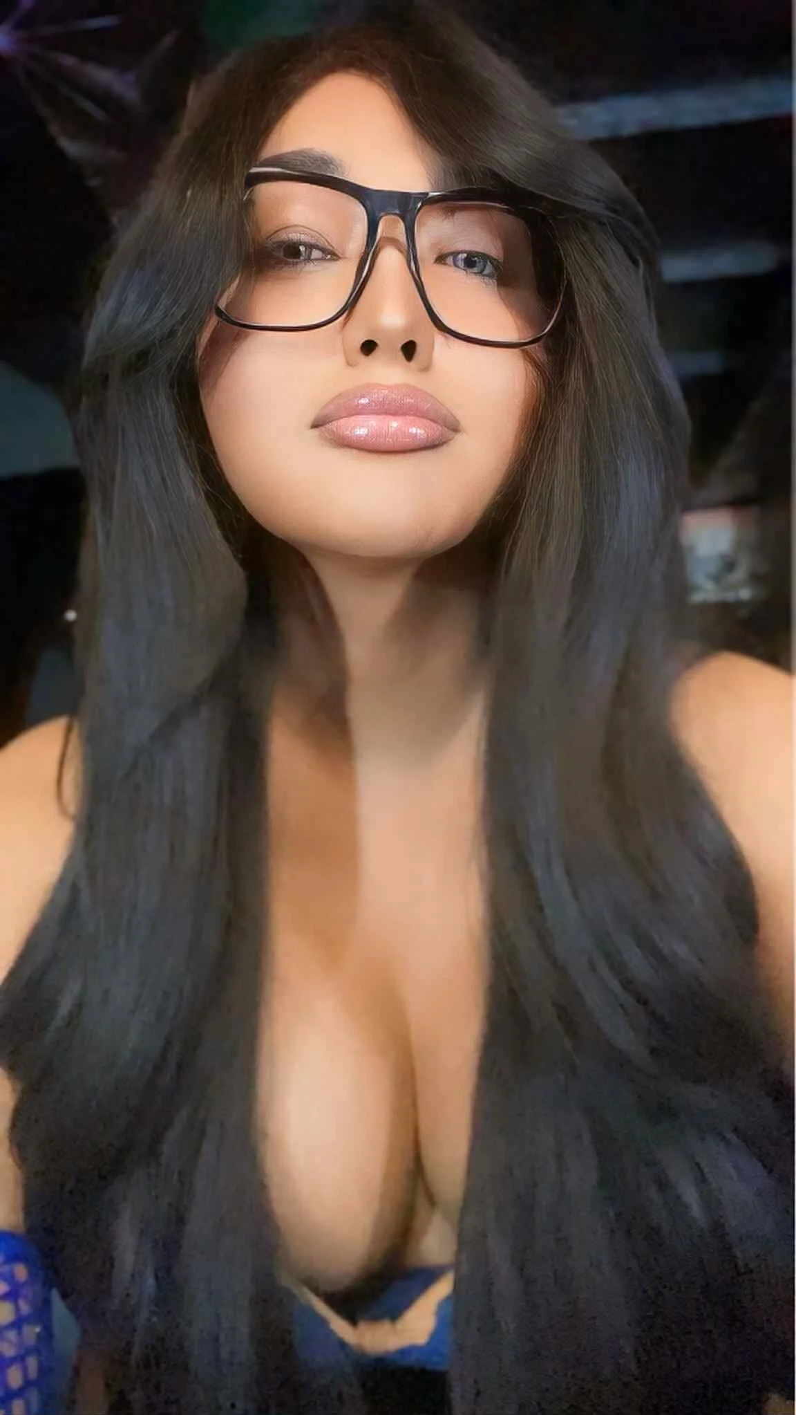 XXX Porn Photo of Nude xBigSURPRISEkirax 2