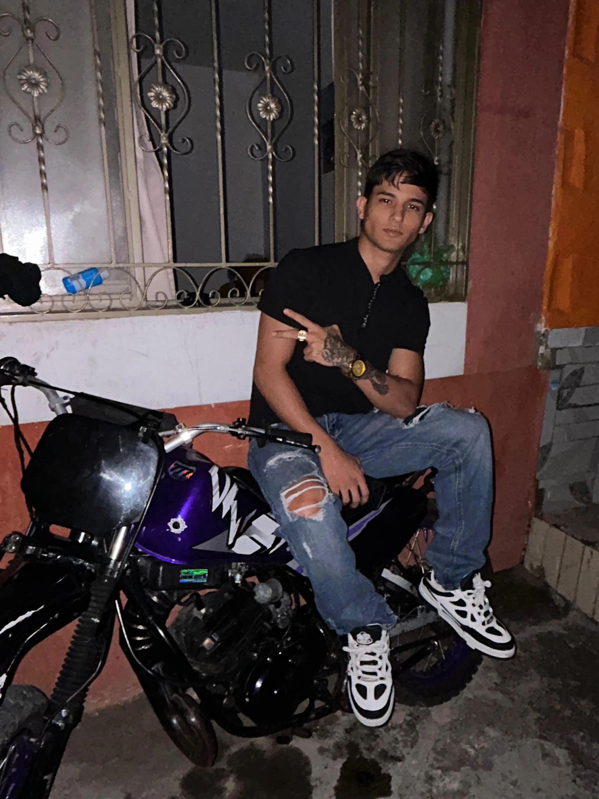 XXX Porn Photo of Nude Alex_mojica 6