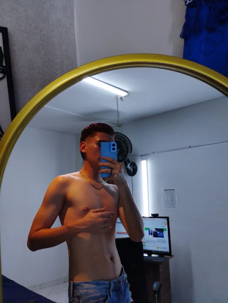 XXX Porn Photo of Nude ian_diamond 172