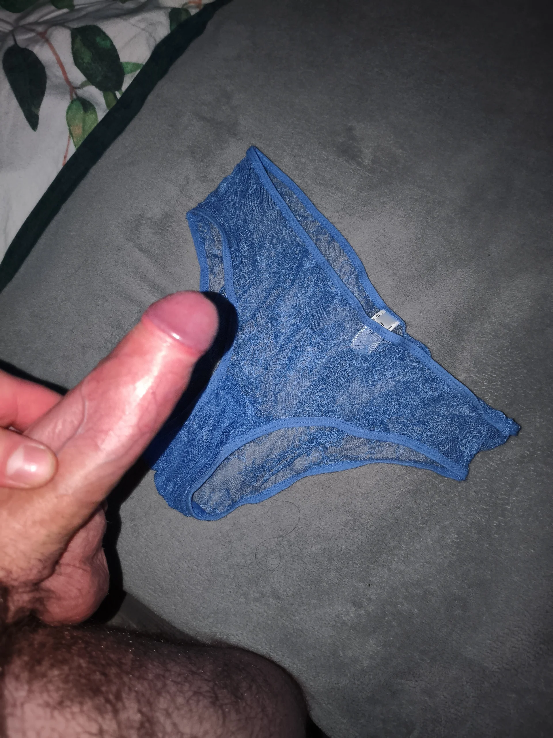 XXX Porn Photo of Nude GreenHornyGuy 33