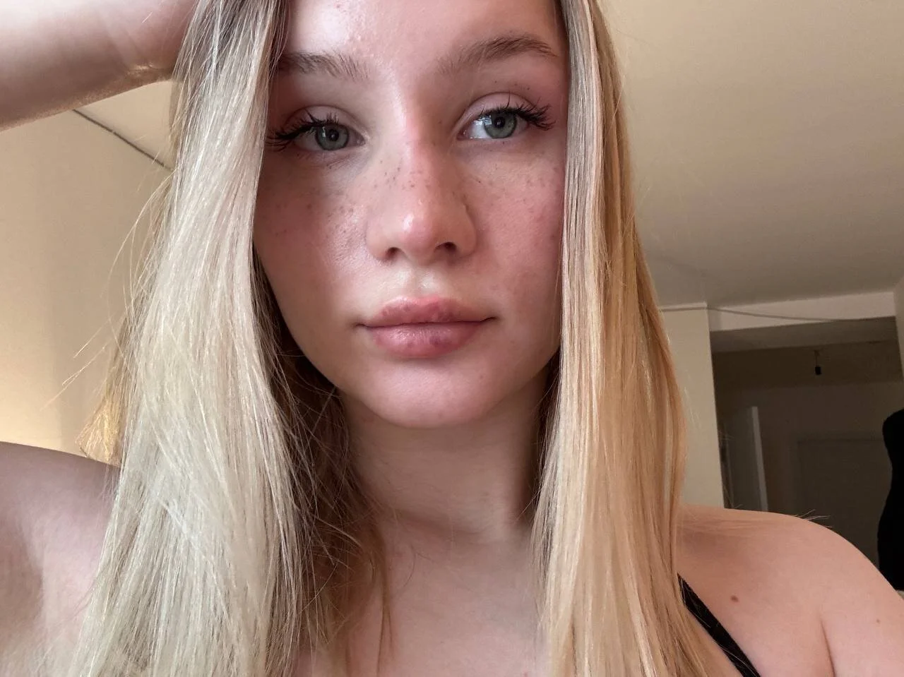 XXX Porn Photo of Nude Eva_Davi 4