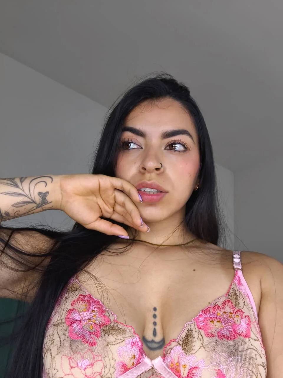 XXX Porn Photo of Nude AntonnellaRios 3