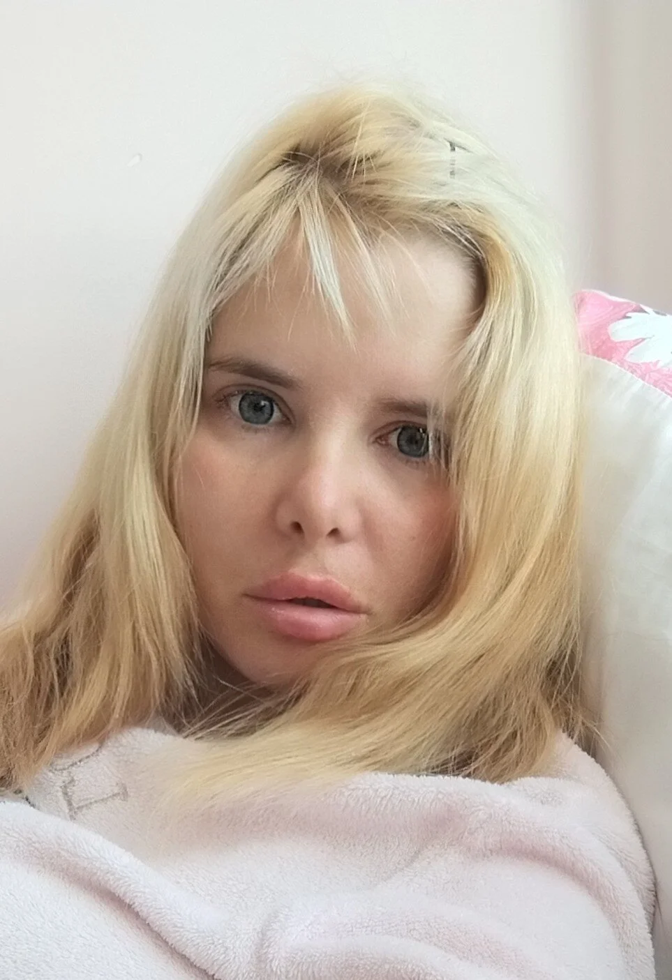 XXX Porn Photo of Nude HornyElena 1