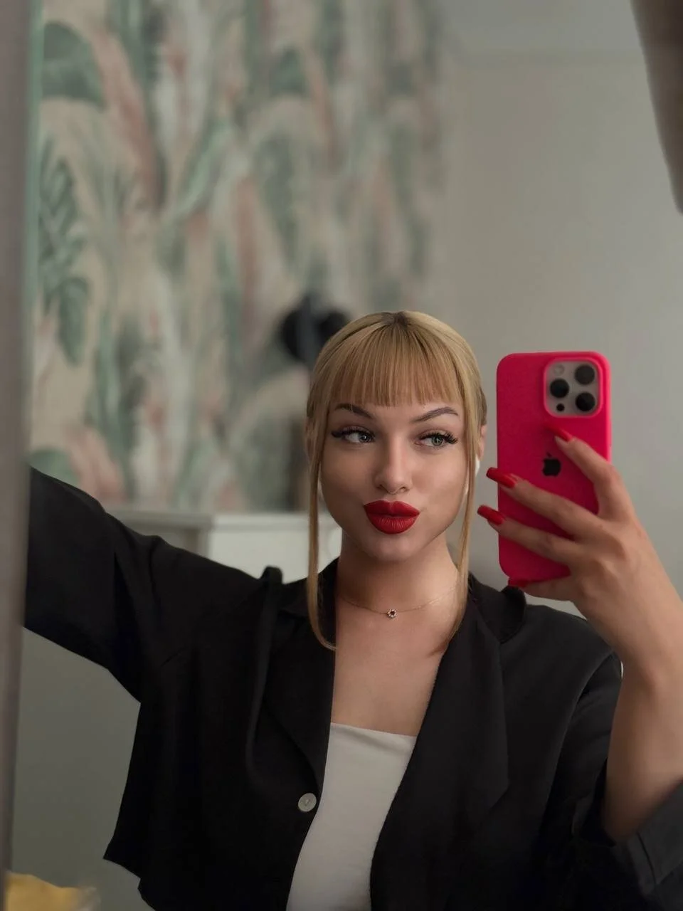 XXX Porn Photo of Nude KateDolphin 119