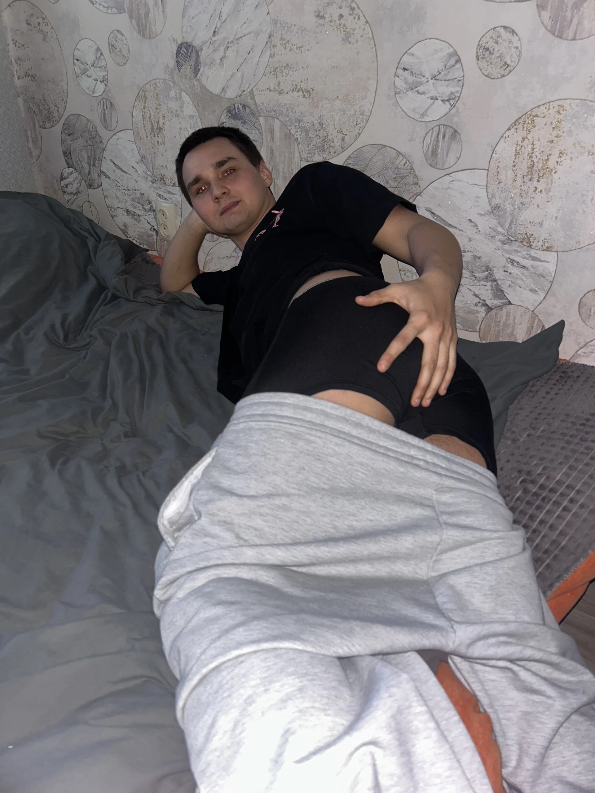 XXX Porn Photo of Nude MikkyDo 3