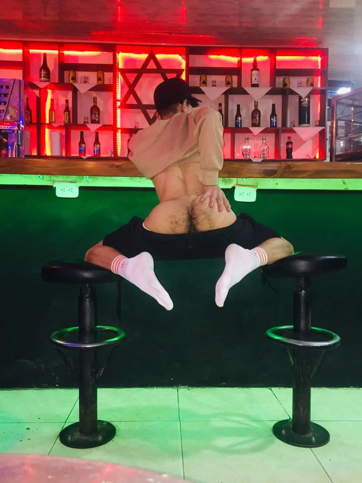 XXX Porn Photo of Nude Orlandodcn_69 27