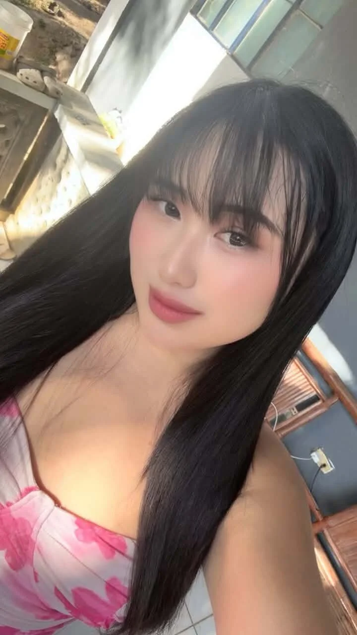 XXX Porn Photo of Nude SASSYsavannahts 5