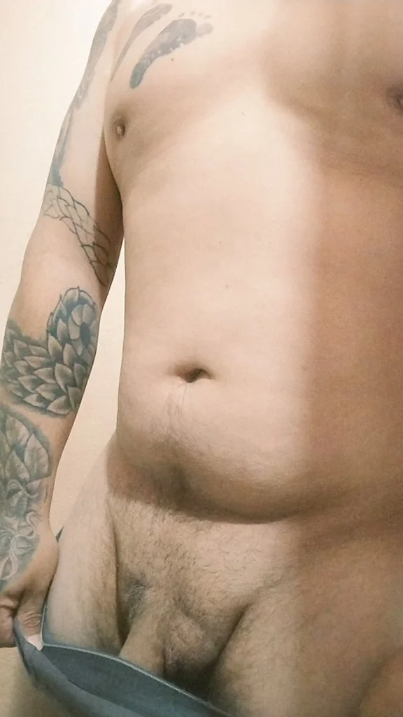 XXX Porn Photo of Nude OmarMagSon 8