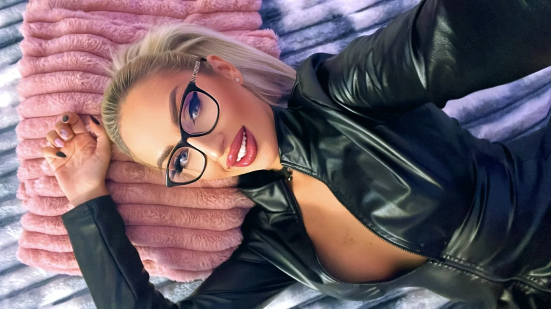 XXX Porn Photo of Nude queenzoora 10