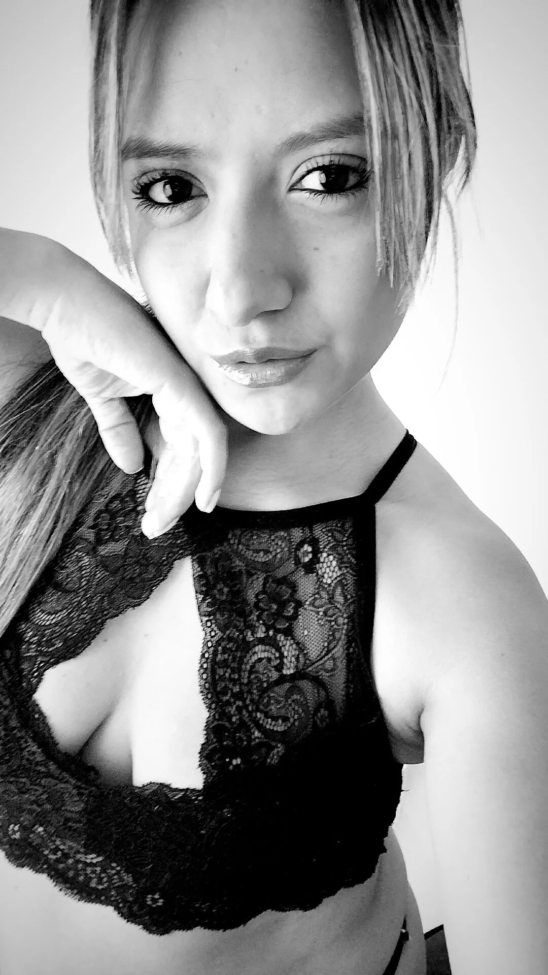 XXX Porn Photo of Nude valeriahunter1 4