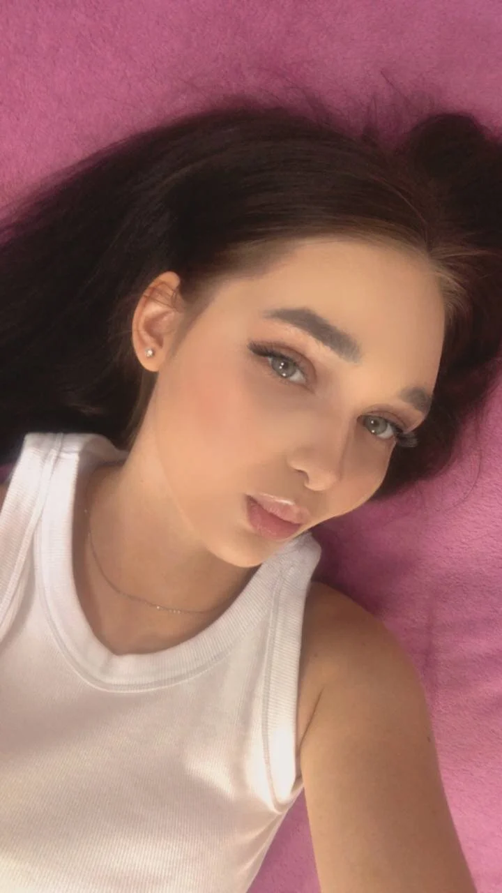 XXX Porn Photo of Nude Pretty_anniee 12