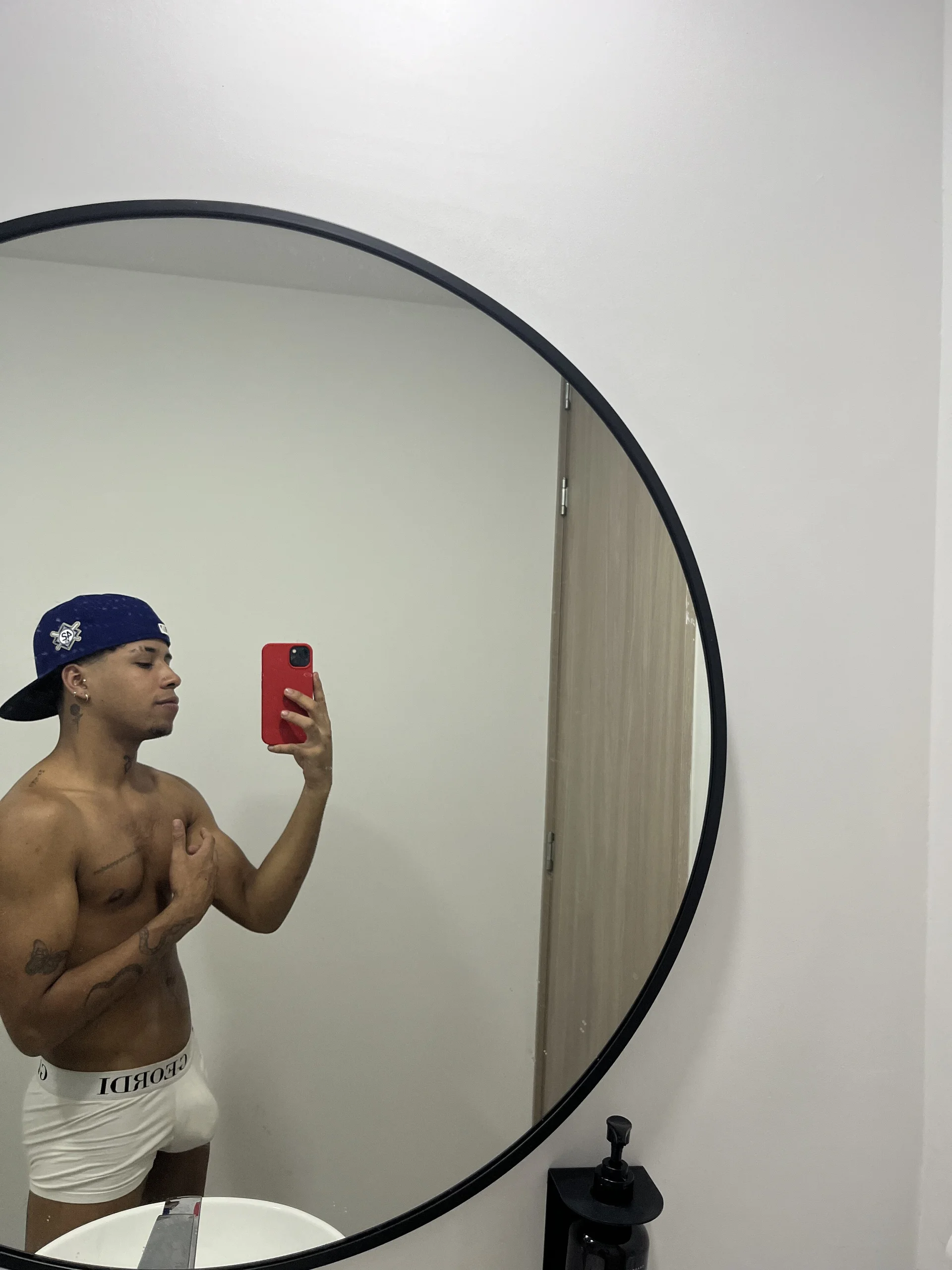 XXX Porn Photo of Nude Owen_Benkosky 1