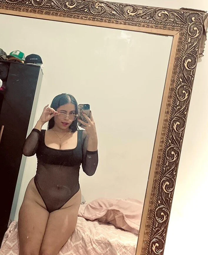 XXX Porn Photo of Nude SidneyRoux 31