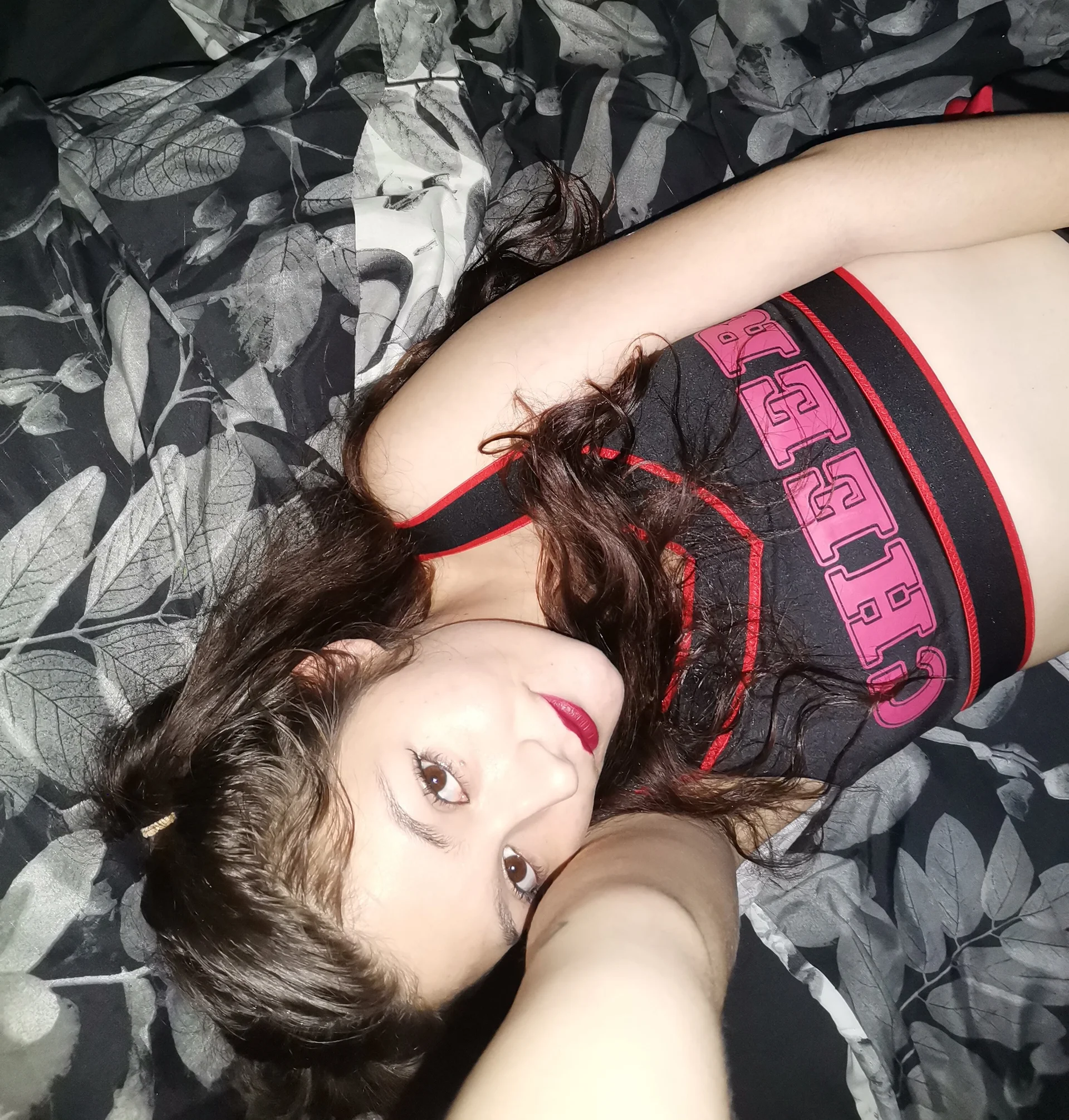XXX Porn Photo of Nude SomeWhatFoxyX 4