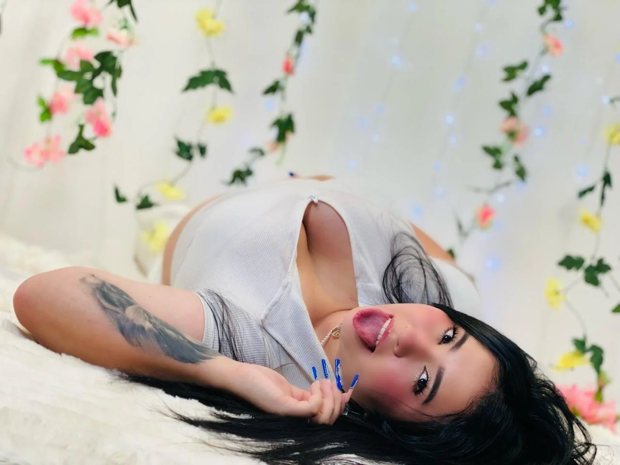 XXX Porn Photo of Nude Victoria_Rossy 17