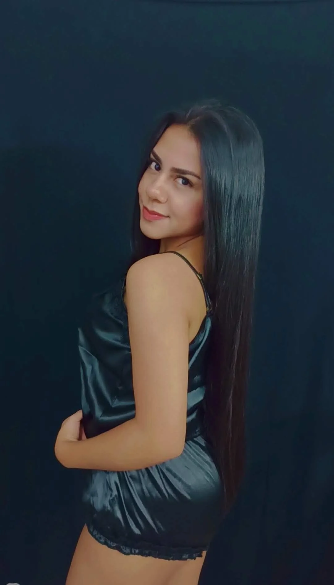 XXX Porn Photo of Nude emmi_collinss 17