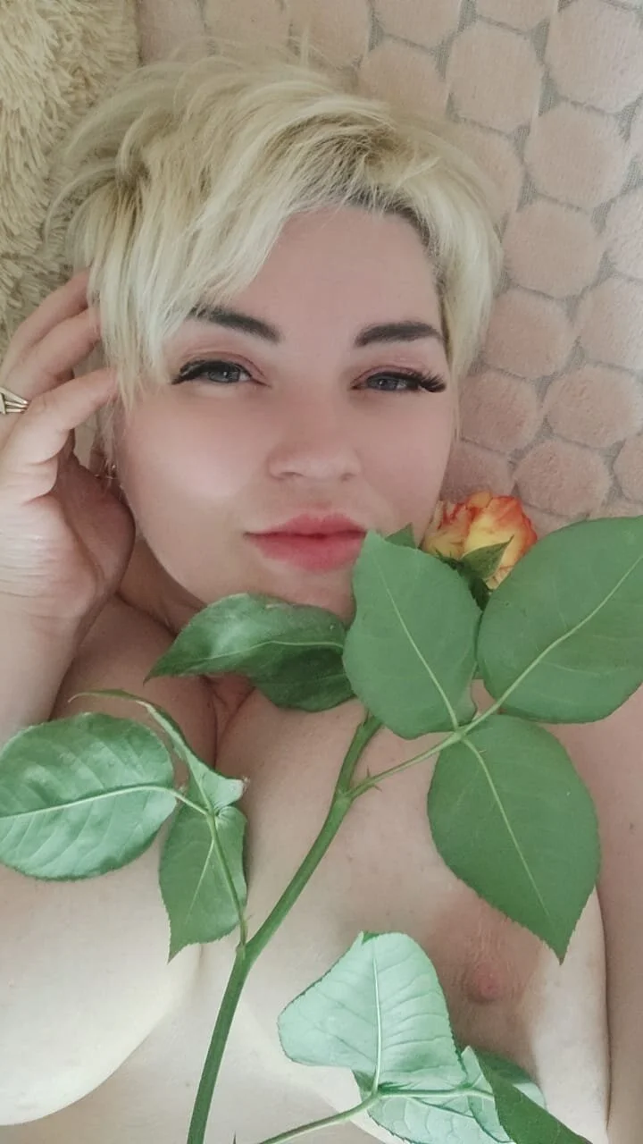 XXX Porn Photo of Nude Just_Evgenia 18
