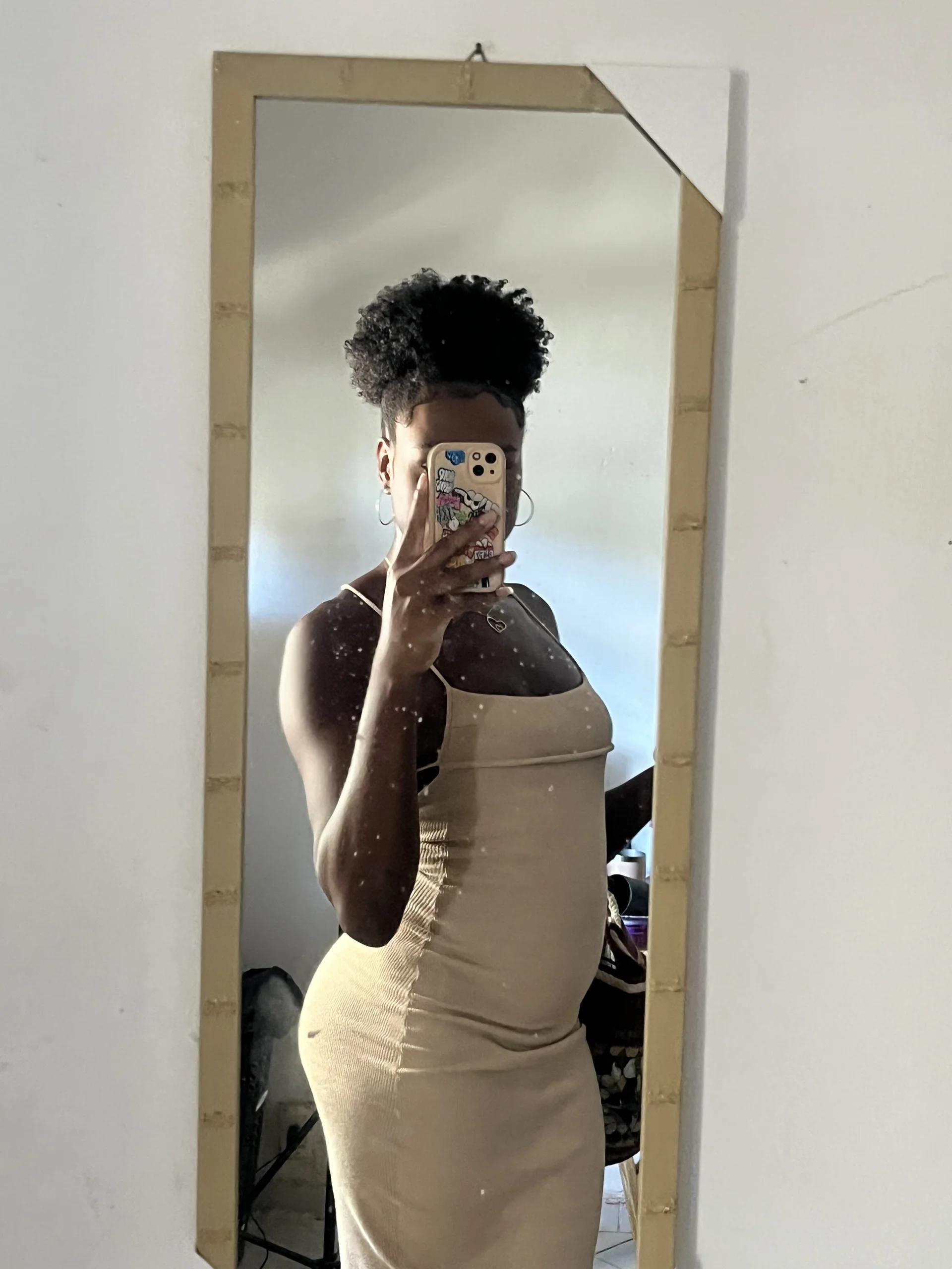 XXX Porn Photo of Nude cremelyy 1