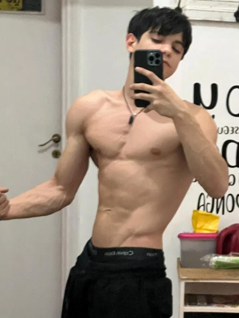 XXX Porn Photo of Nude SasukeUhchiaa 8