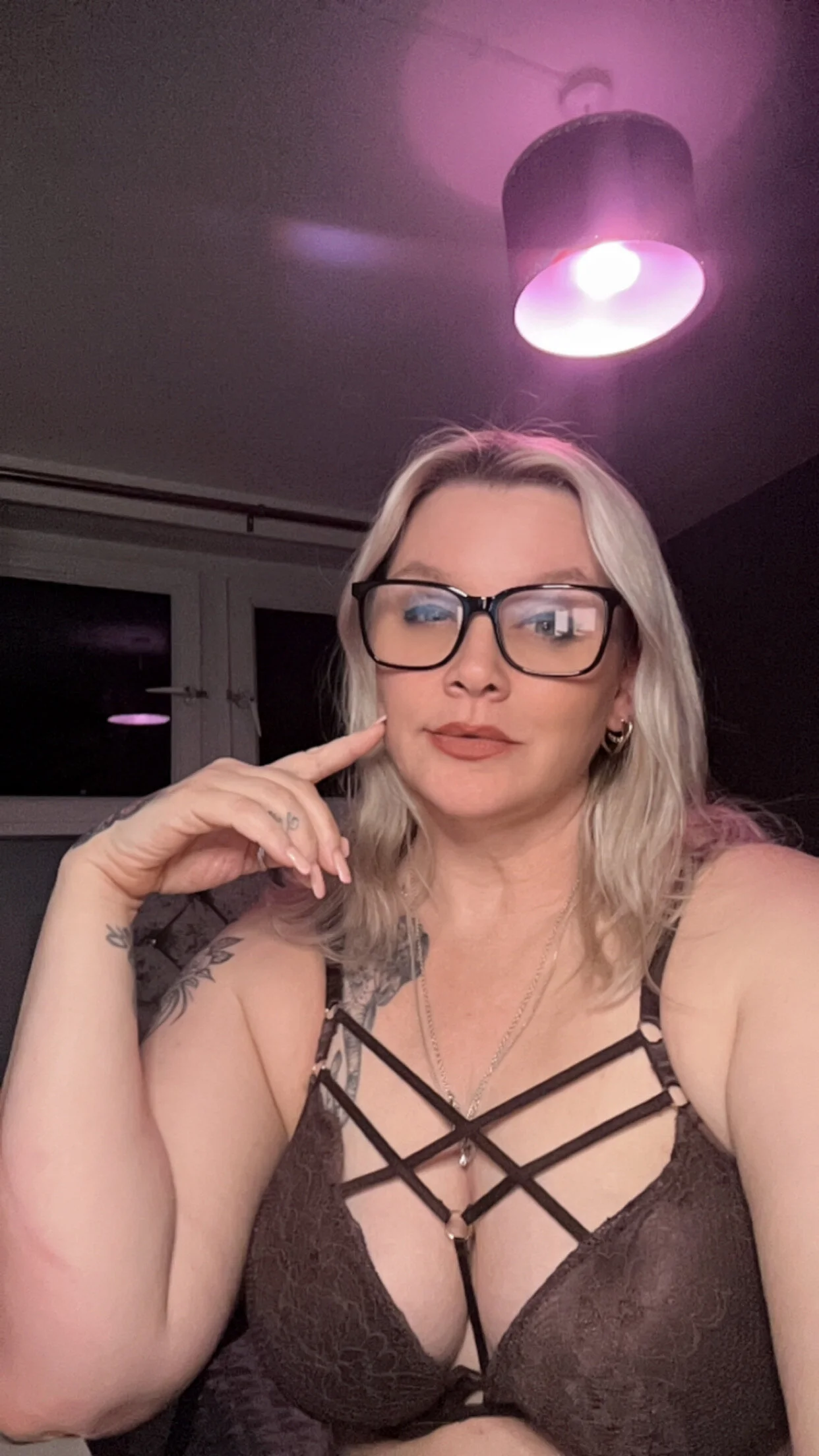 XXX Porn Photo of Nude Curvy-Cleo 15