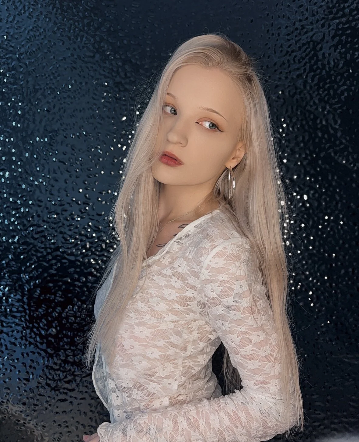 XXX Porn Photo of Nude linacherrytwin 25