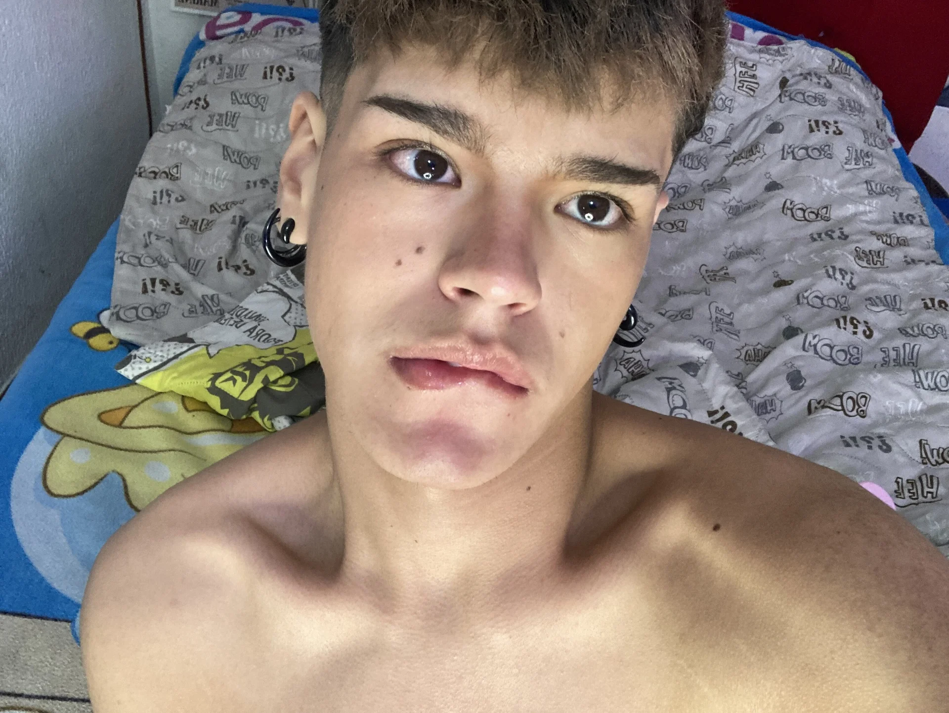 XXX Porn Photo of Nude kevin_andy 15