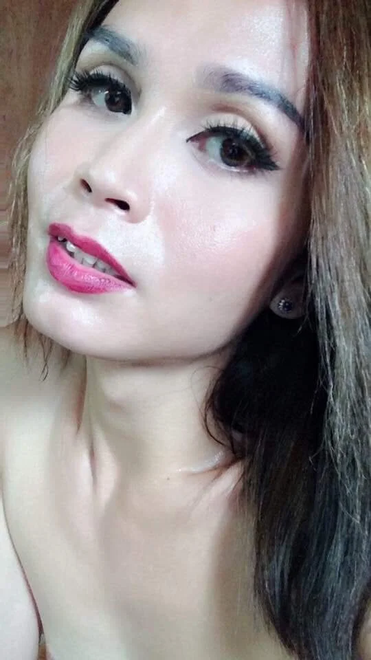 XXX Porn Photo of Nude holly_bitch 1