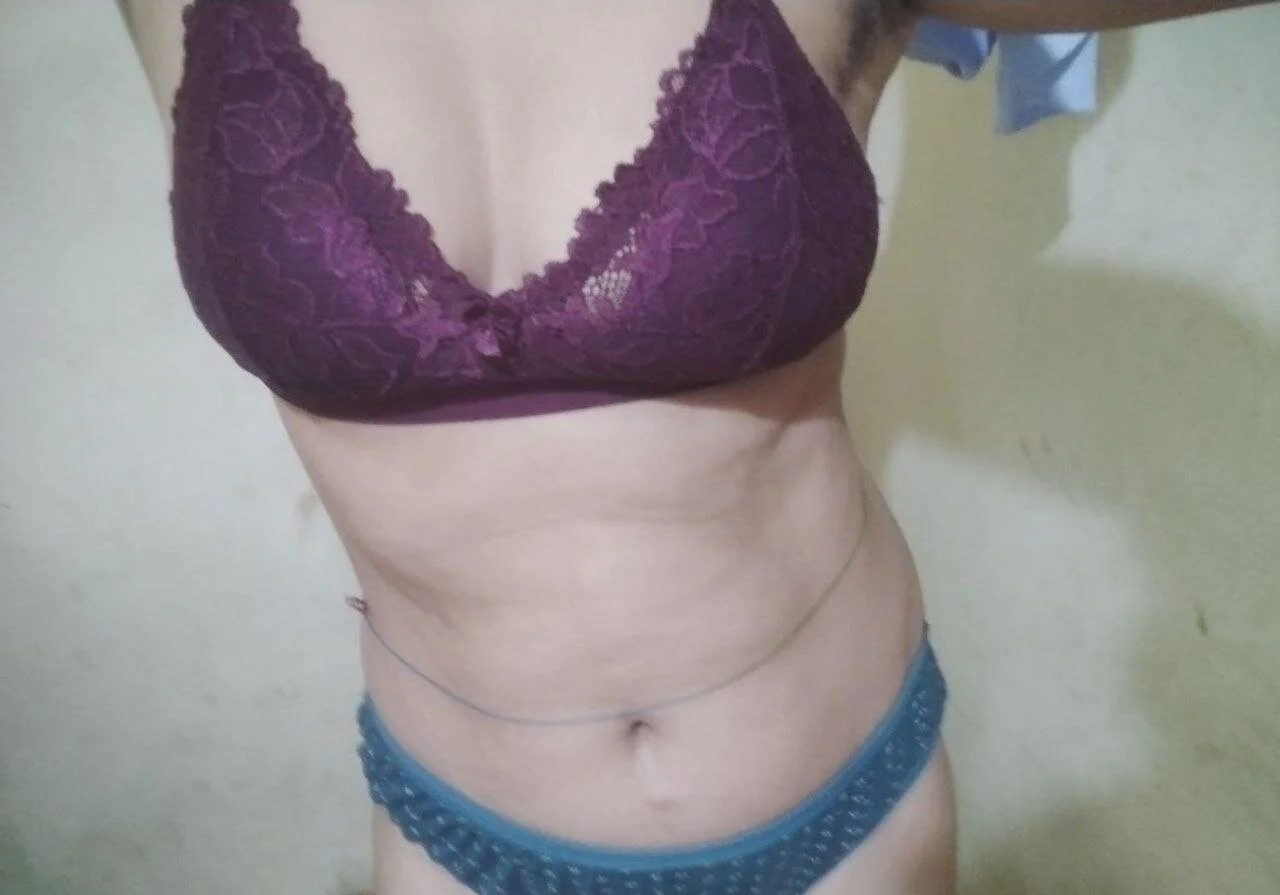 XXX Porn Photo of Nude aarvicam 4