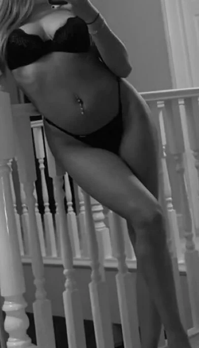 XXX Porn Photo of Nude Gia_Atkinson 2