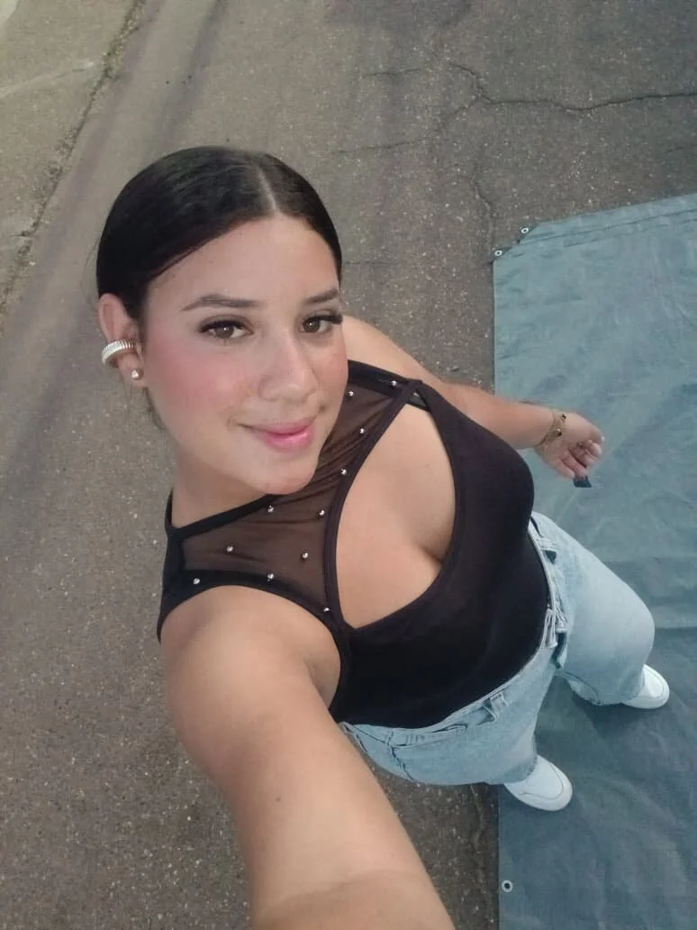 XXX Porn Photo of Nude yeilamassbig 14