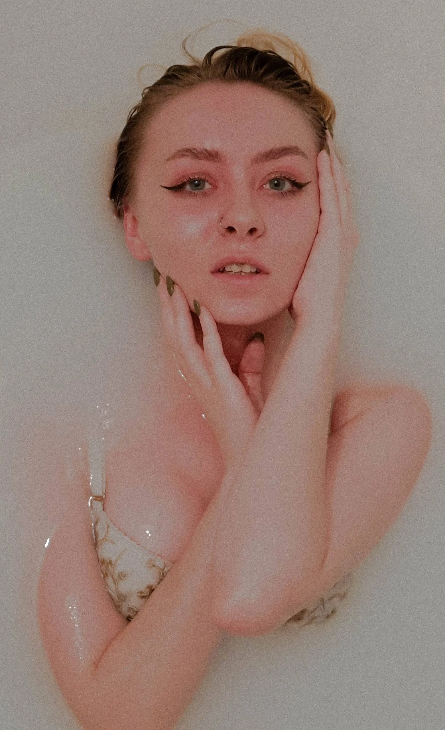 XXX Porn Photo of Nude Cute_Auggie8 39