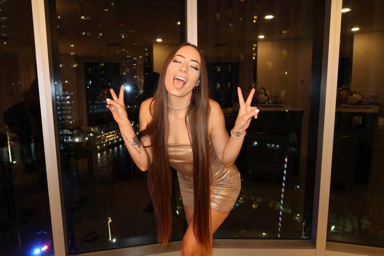 XXX Porn Photo of Nude sireneyesonly 5