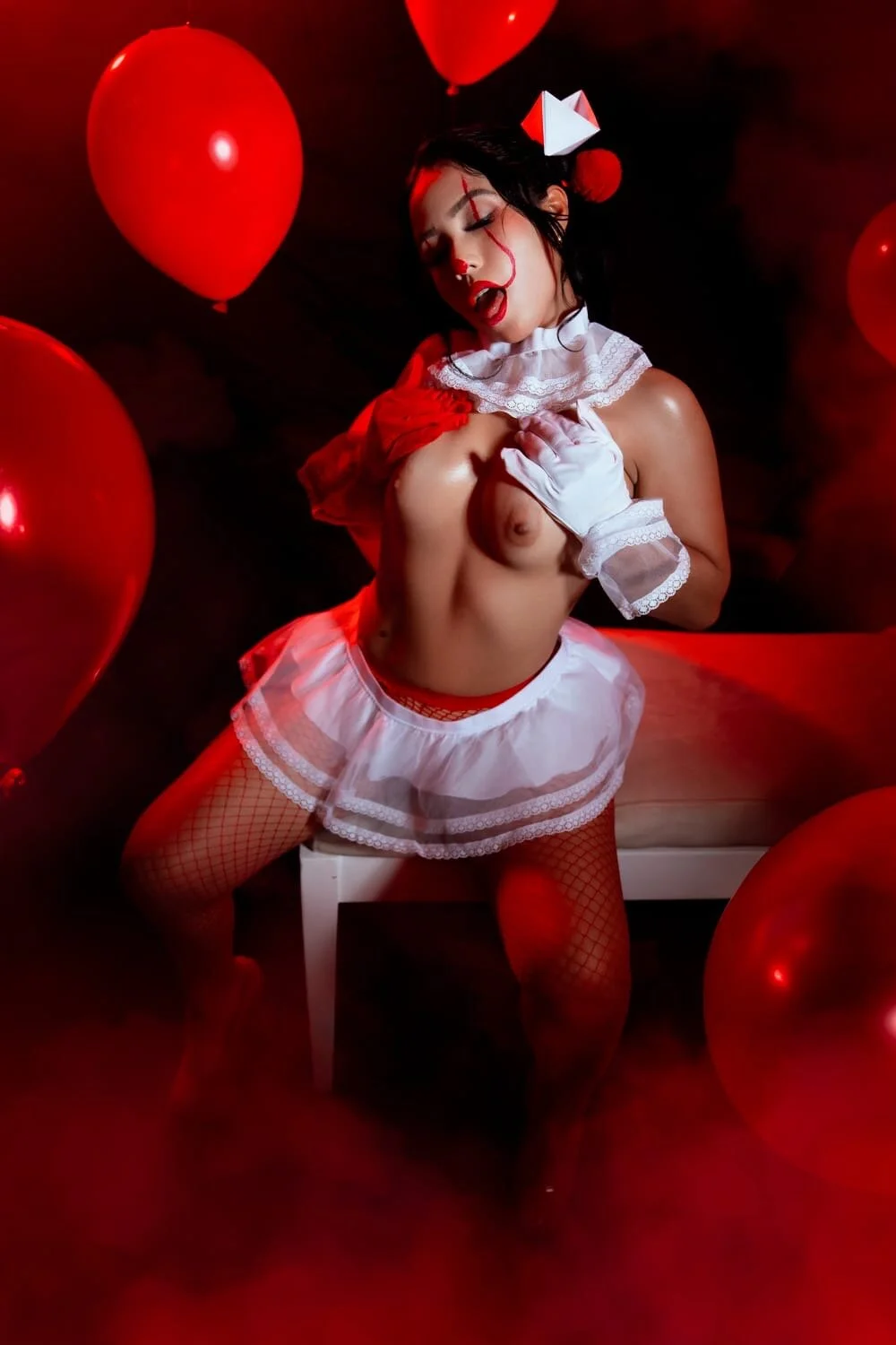 XXX Porn Photo of Nude selenaln 1
