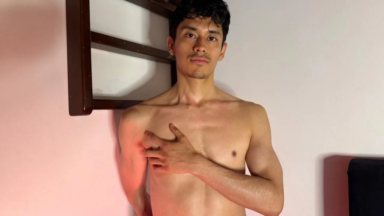 XXX Porn Photo of Nude Drake_Sato 3