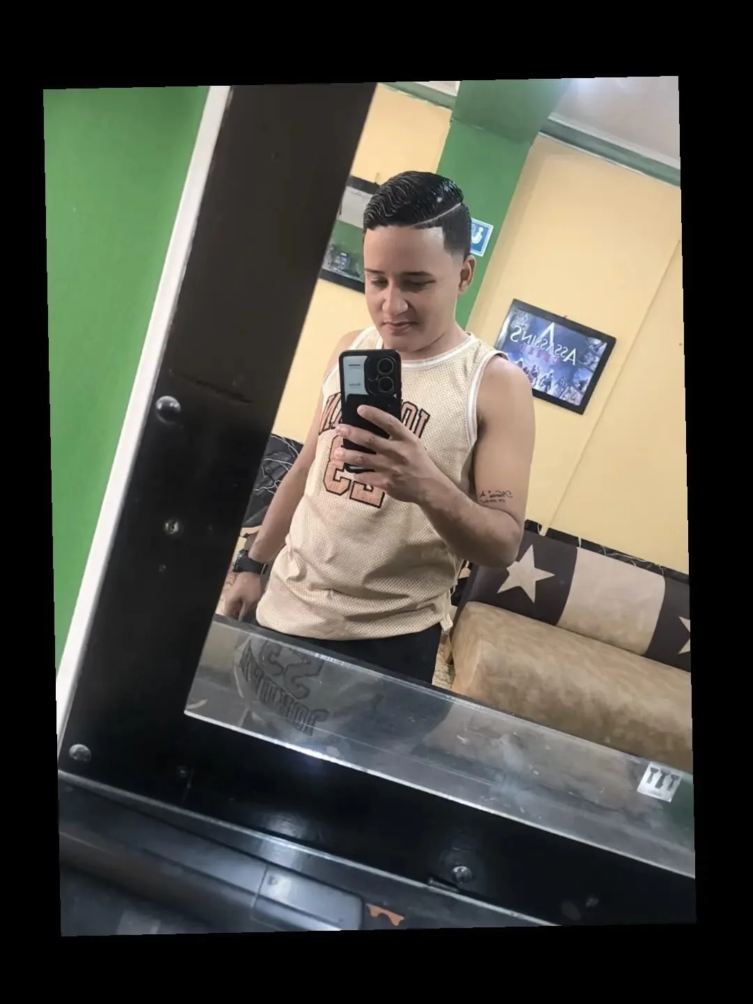 XXX Porn Photo of Nude roberto_bull 2