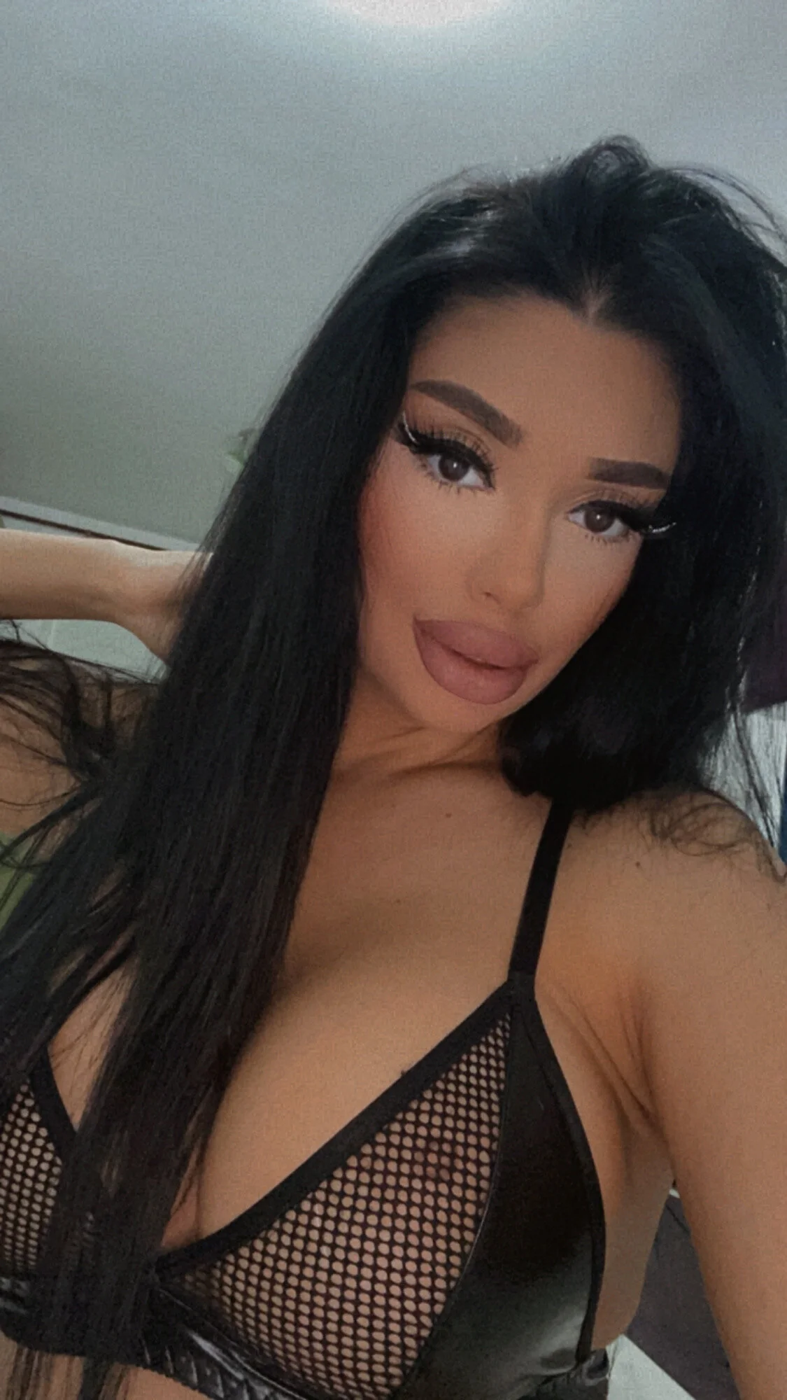 XXX Porn Photo of Nude amirahylerr 8