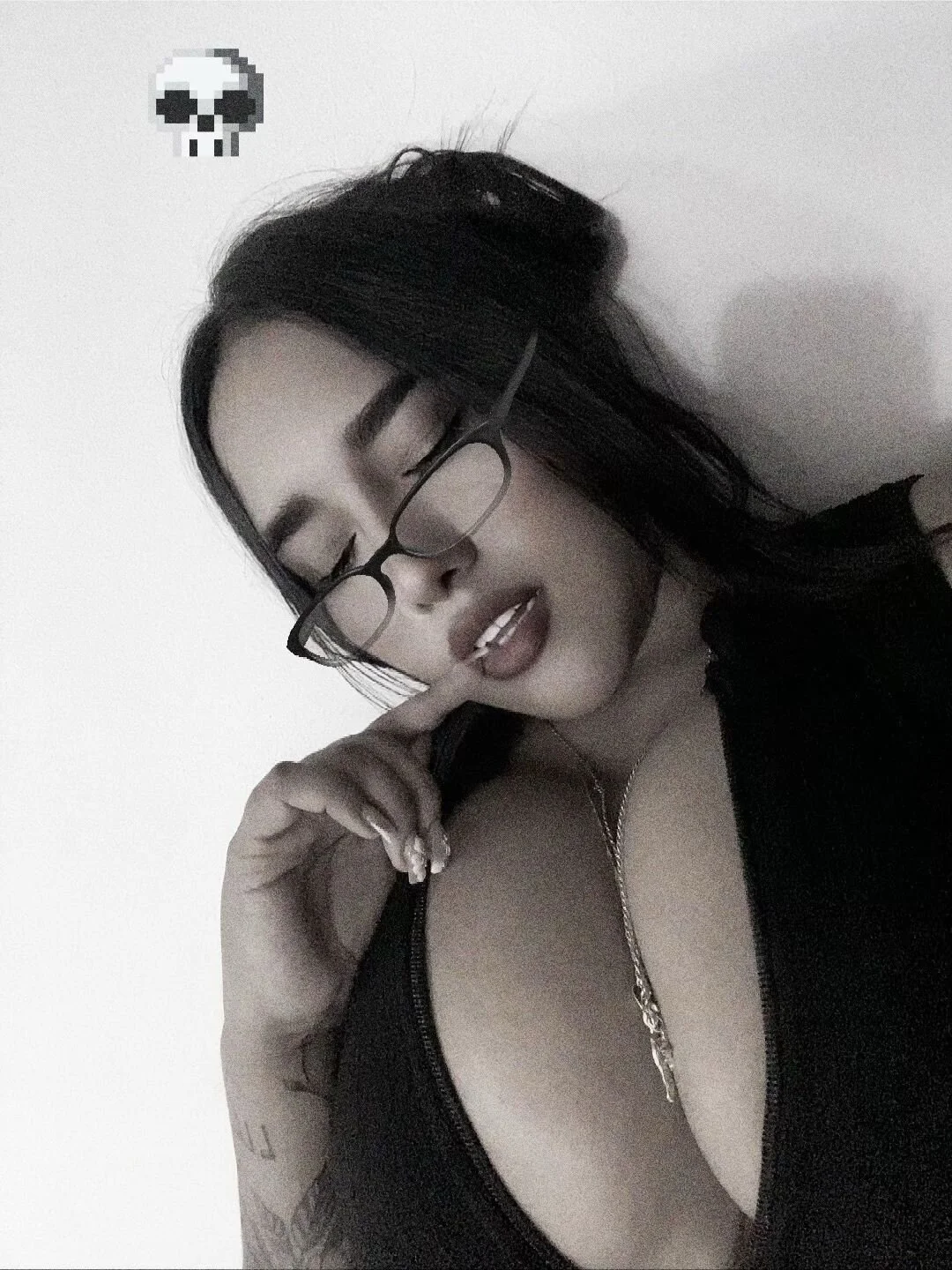 XXX Porn Photo of Nude mis-violetha 15