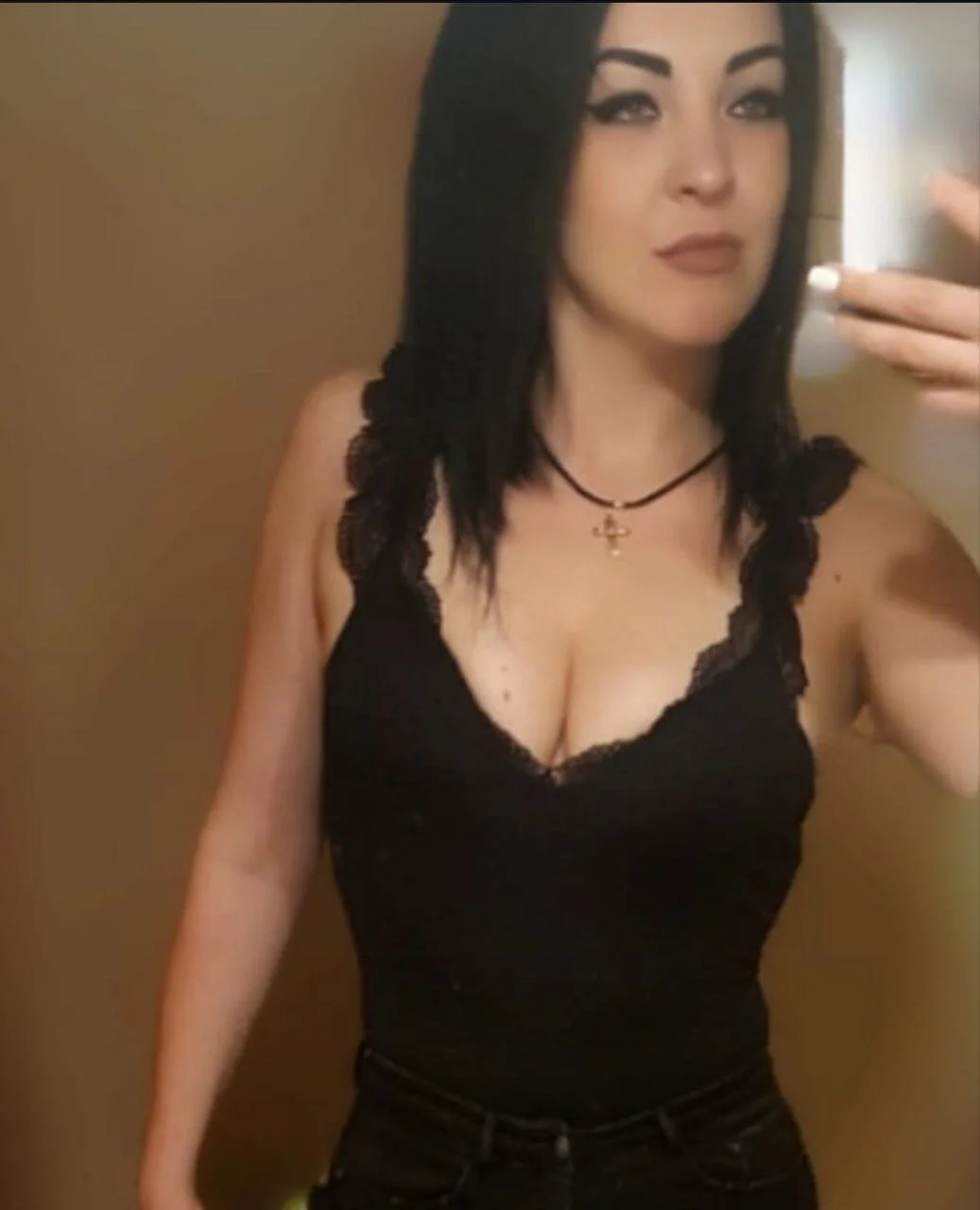 XXX Porn Photo of Nude Oliviya_cox 1