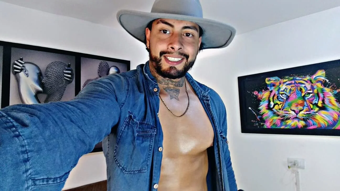 XXX Porn Photo of Nude christopher_palmerjs 23