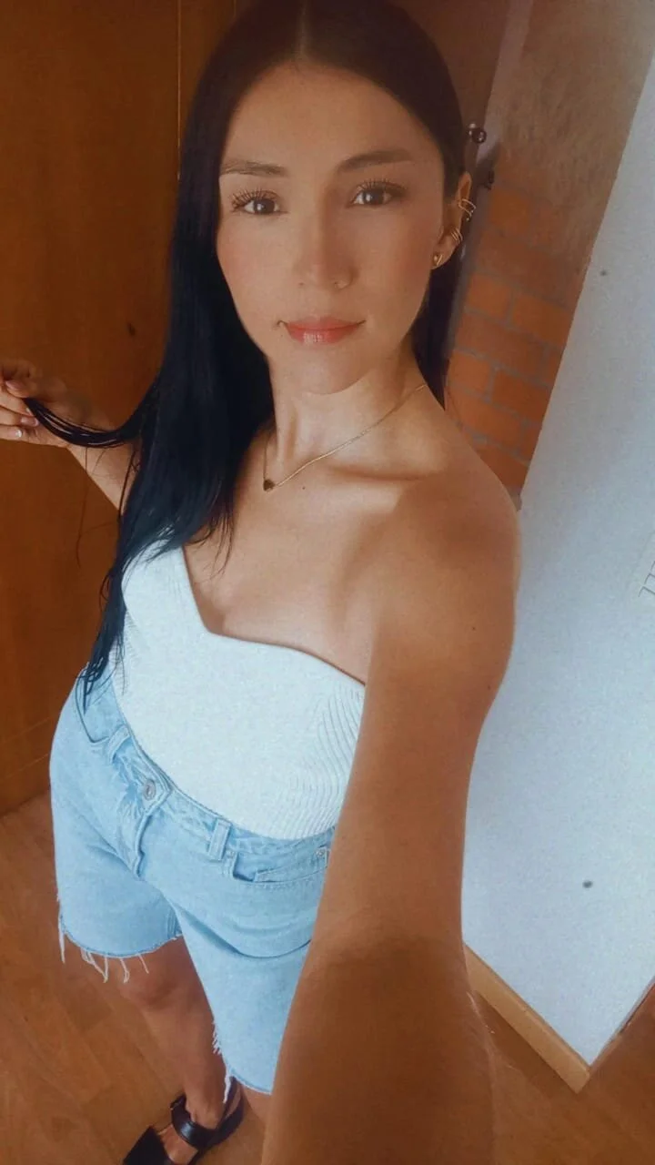 XXX Porn Photo of Nude coniie_jhons 6
