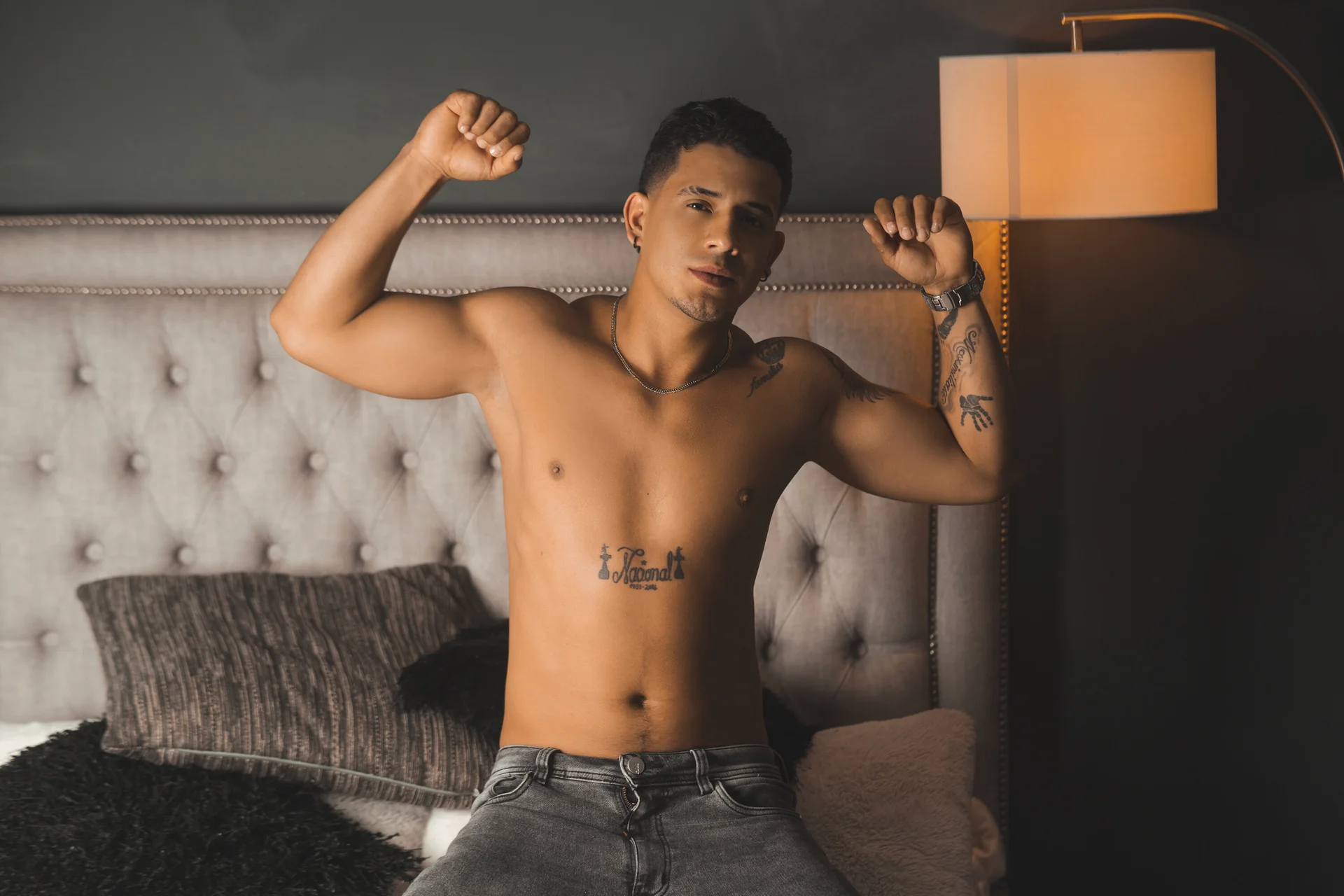 XXX Porn Photo of Nude Bruno_Mattos 9