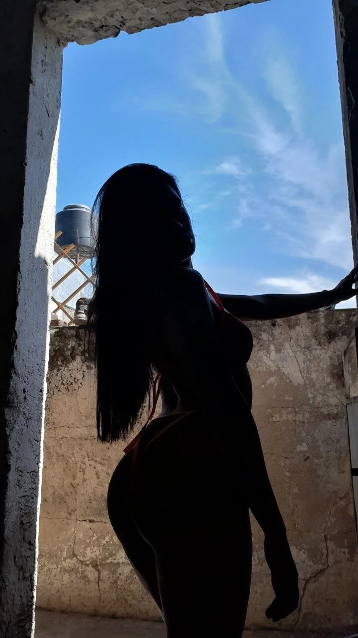 XXX Porn Photo of Nude Vixxen_99 6