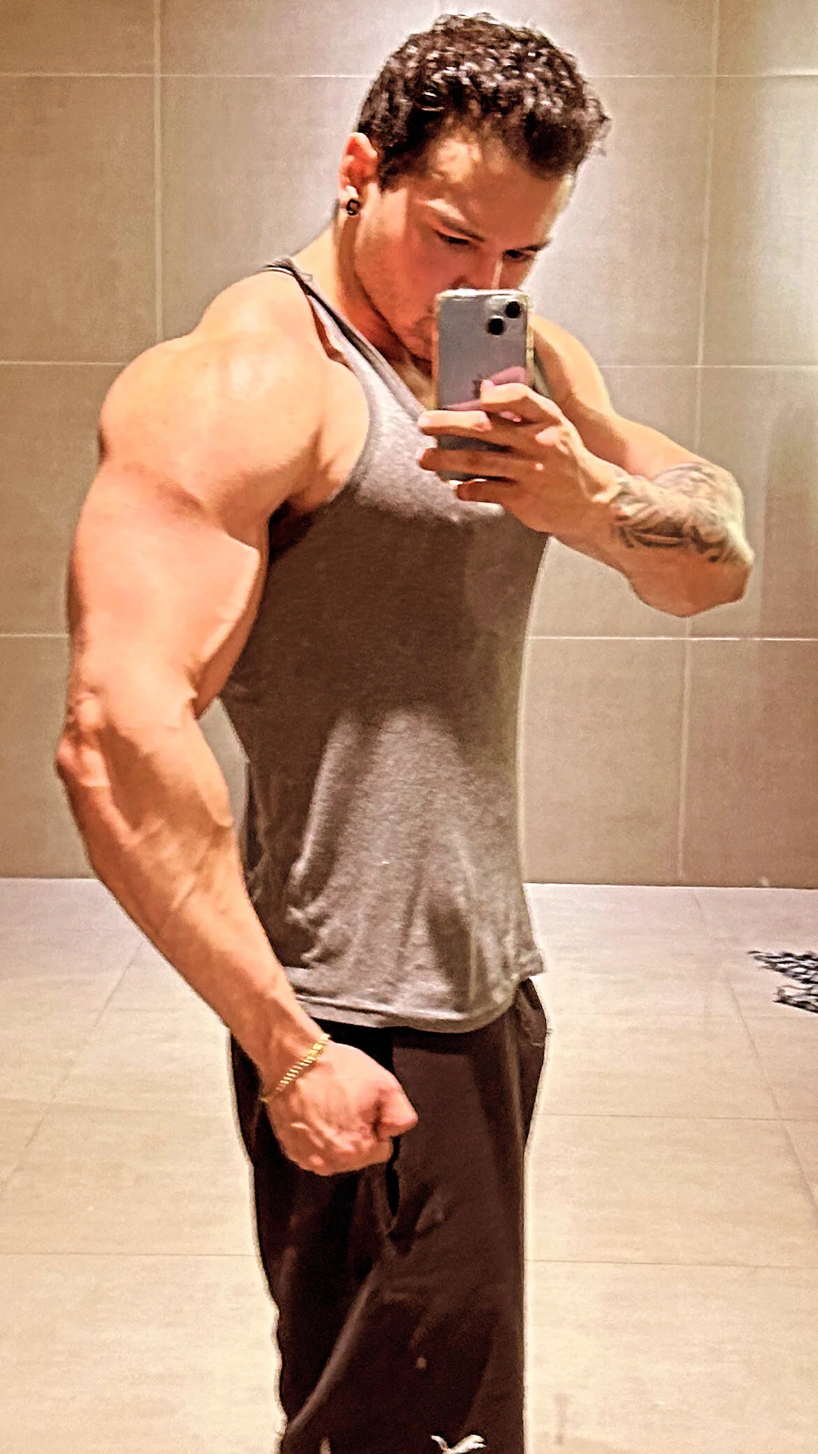 XXX Porn Photo of Nude Lucasfit24 9