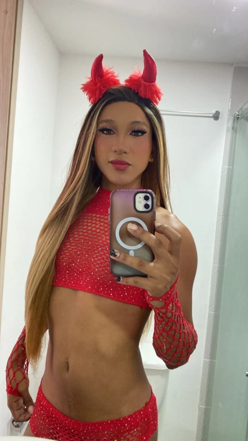 XXX Porn Photo of Nude AnikaDragun 26