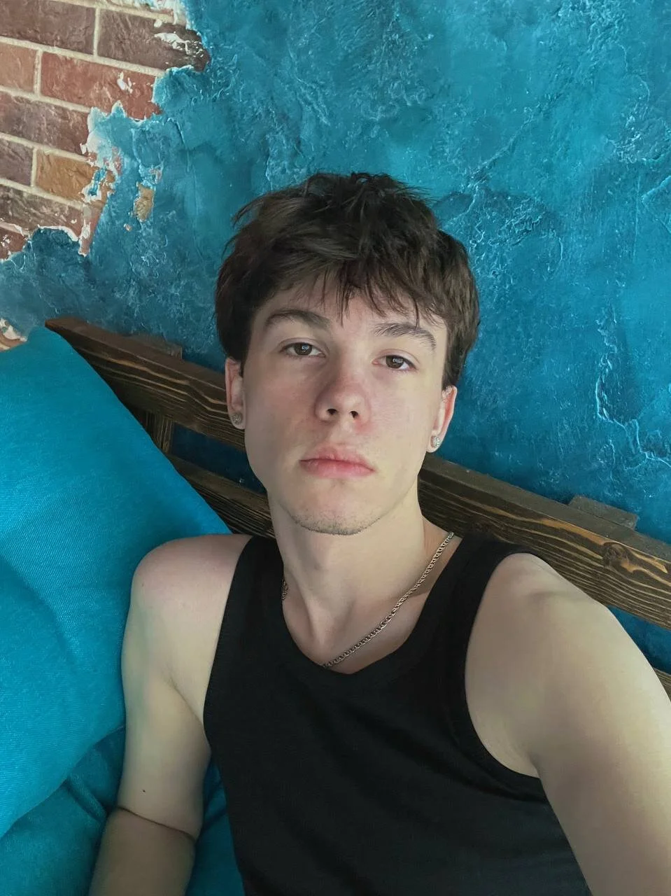 XXX Porn Photo of Nude Jeremy1Scott 11