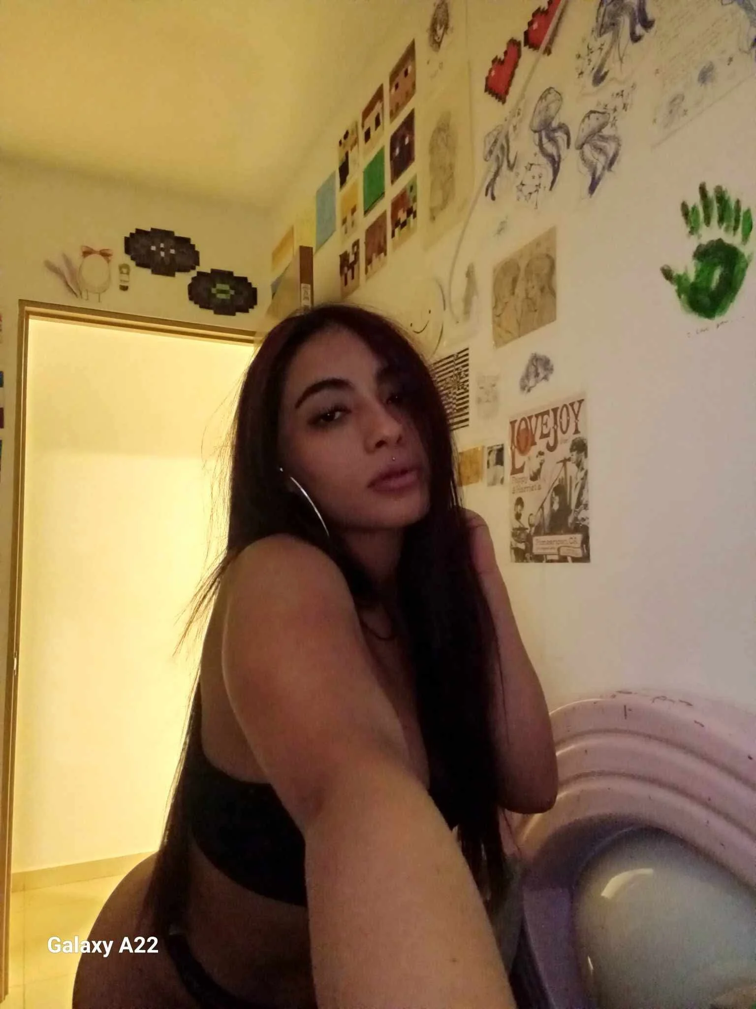 XXX Porn Photo of Nude bbyronit 6